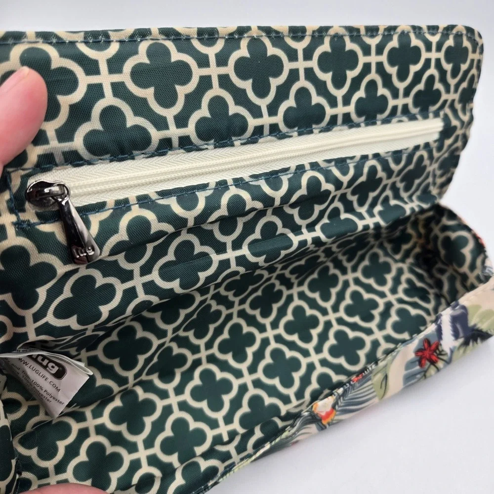Lug Jungle Animal Print Travel Cosmetic Bag Zip Lined Pockets Mag Close‎ Retired